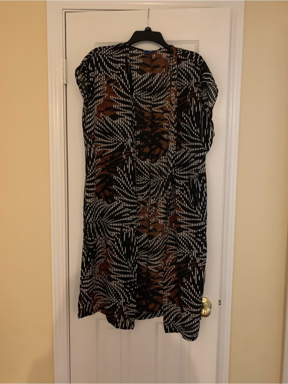 Apt. 9 Black, Brown & White Abstract Leaf-Print Midi Duster